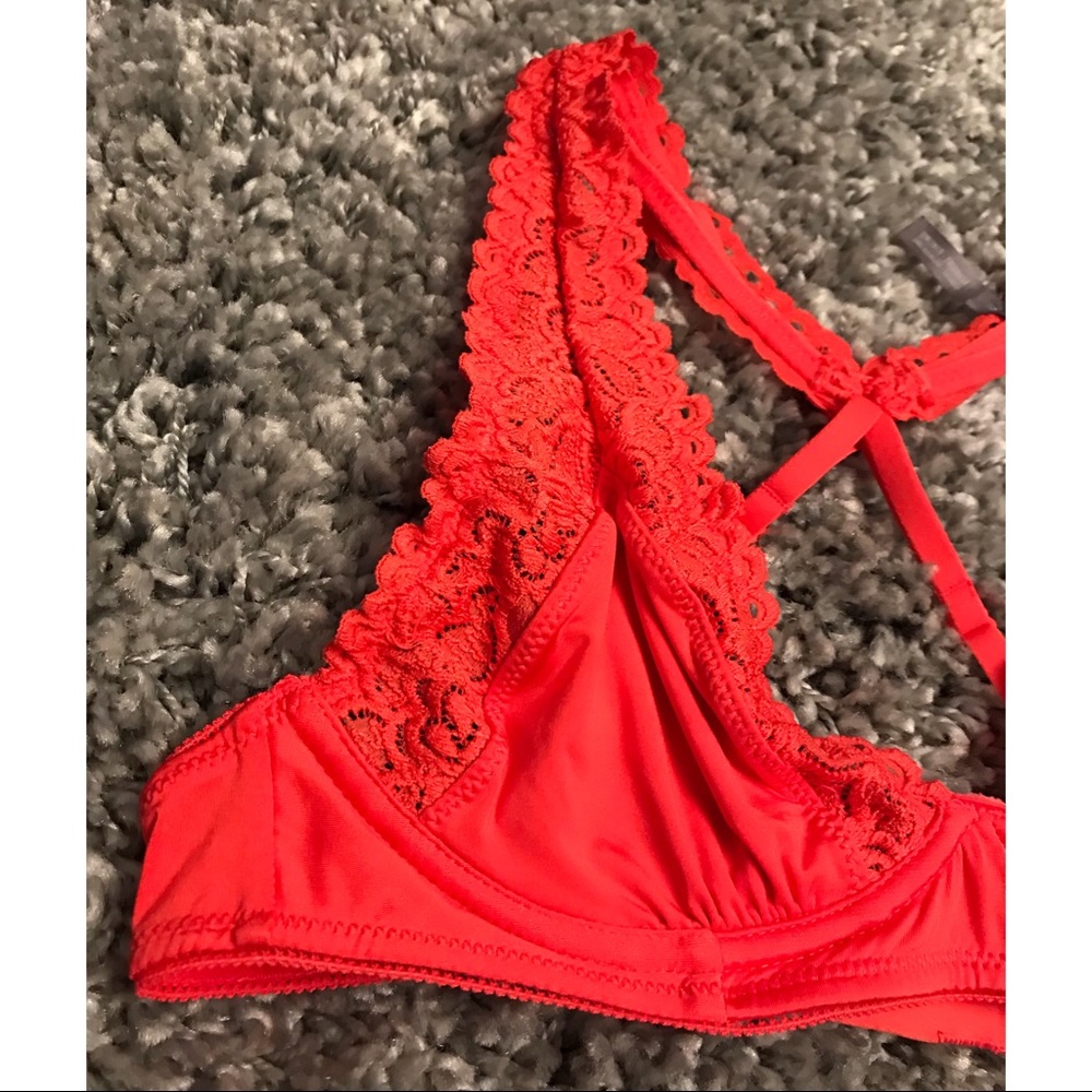 NWT Aerie Super Soft Lace Red Shoulder Bra - Picture 5 of 8
